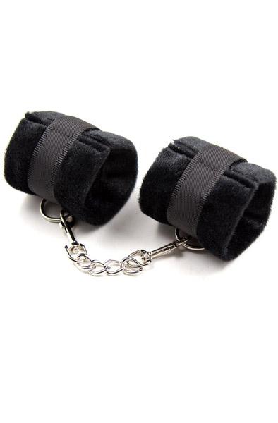 Fetish Fur Hand Cuffs Black Handbojor