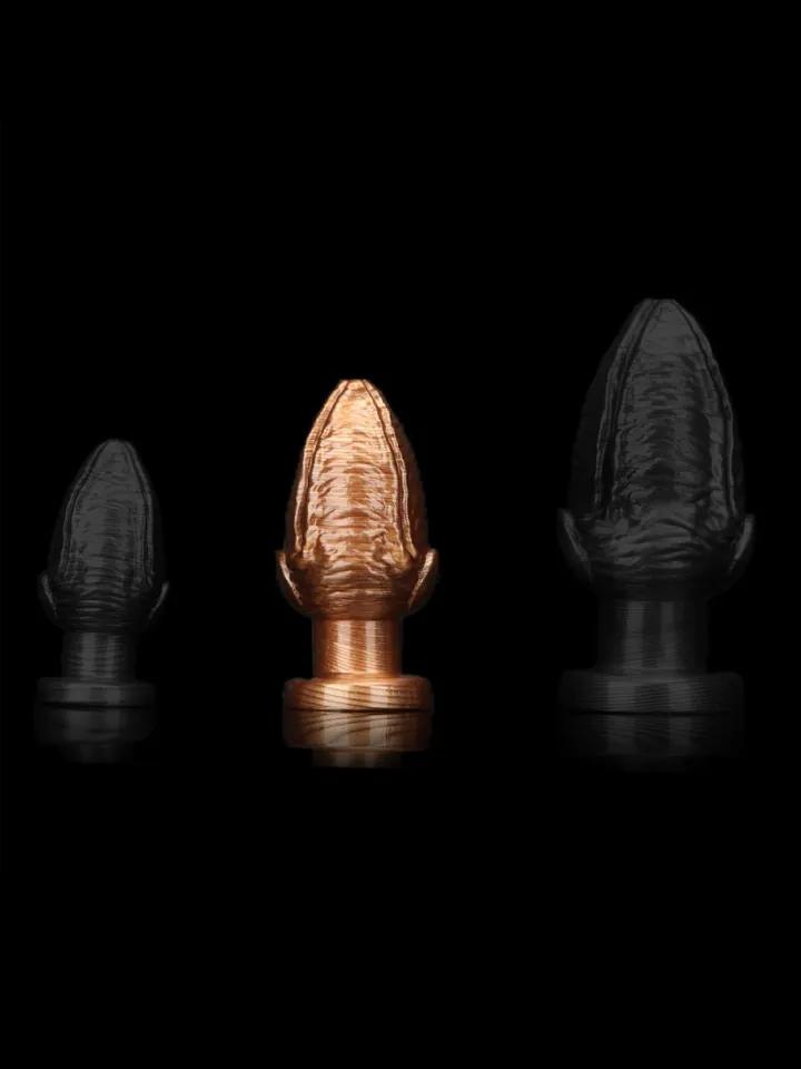 Metallic Fantasy Goldnut Plug Medium 15 cm